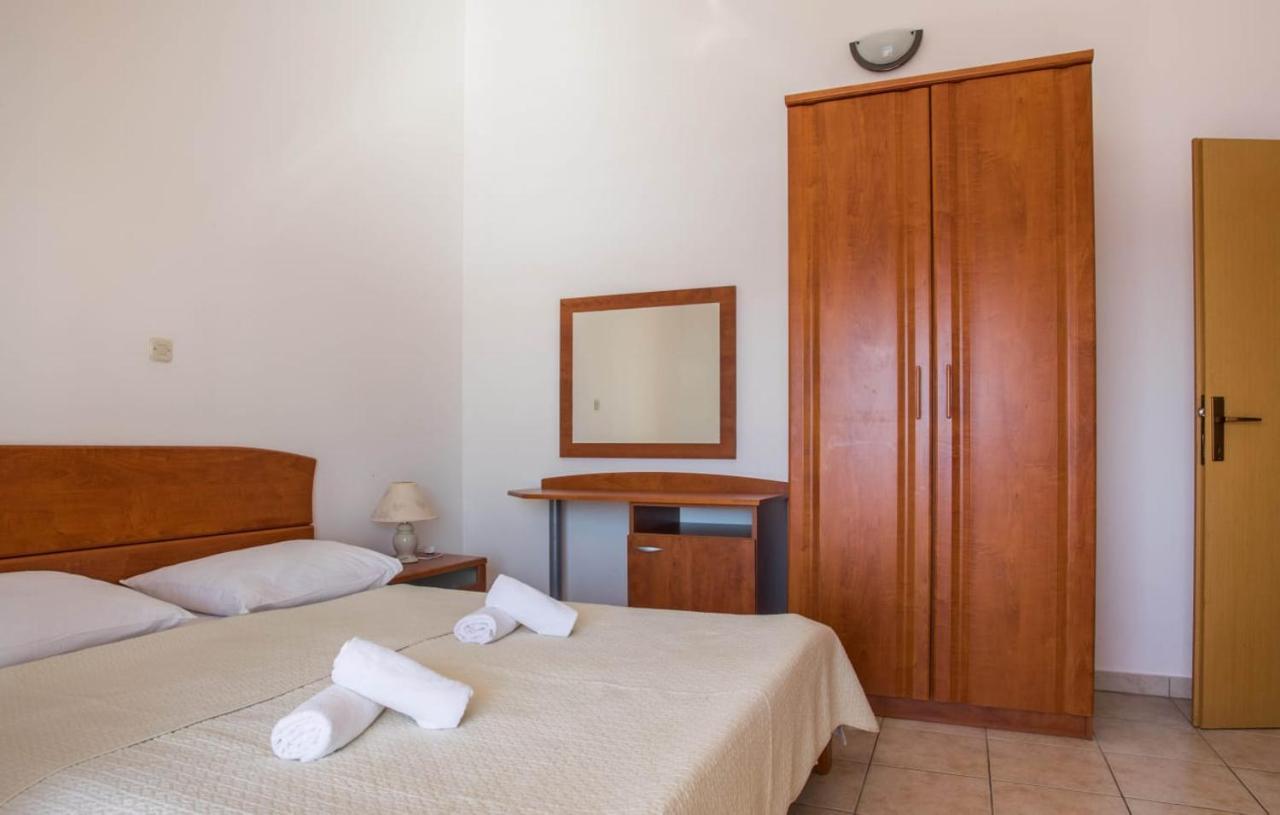 Apartmani Nikoletic Klek Luaran gambar